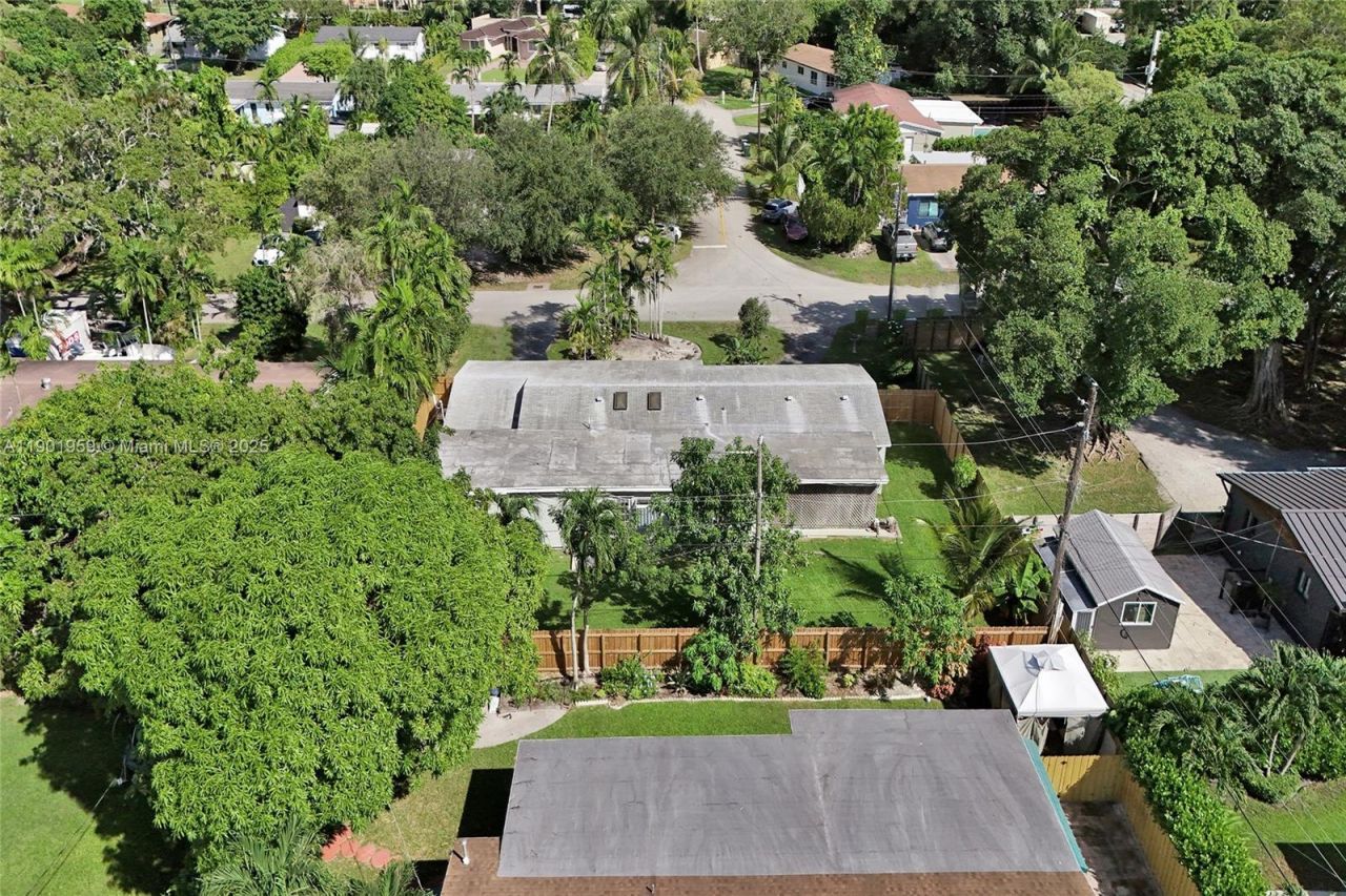 6300 SW 62nd Pl, South Miami, FL 33143 Photo