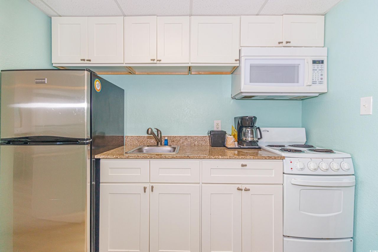 2207 S Ocean Blvd. Photo 17