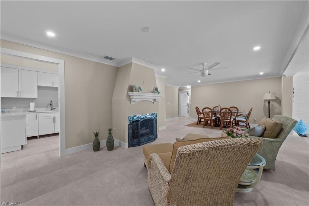 8552 Lagoon Rd, Fort Myers Beach, FL 33931 Photo