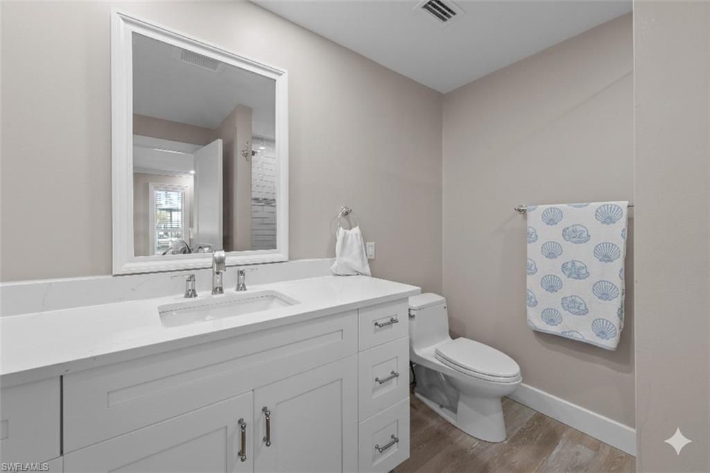 8552 Lagoon Rd, Fort Myers Beach, FL 33931 Photo