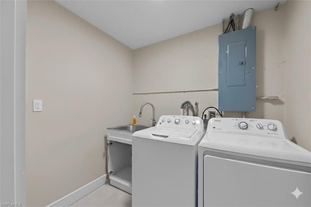 8552 Lagoon Rd, Fort Myers Beach, FL 33931 Photo