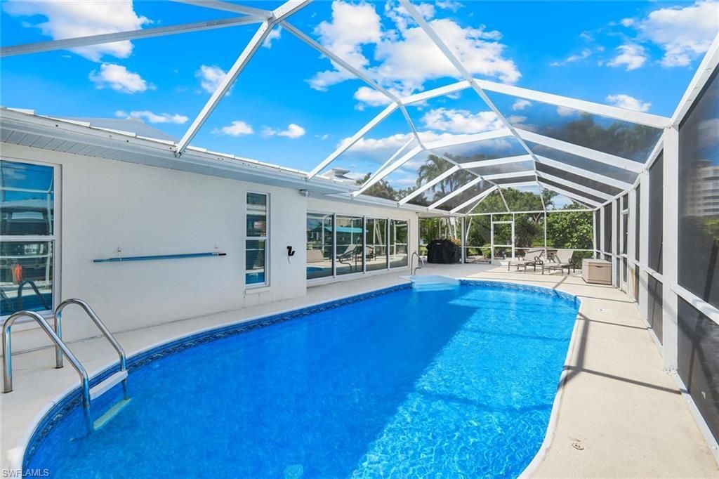 8552 Lagoon Rd, Fort Myers Beach, FL 33931 Photo