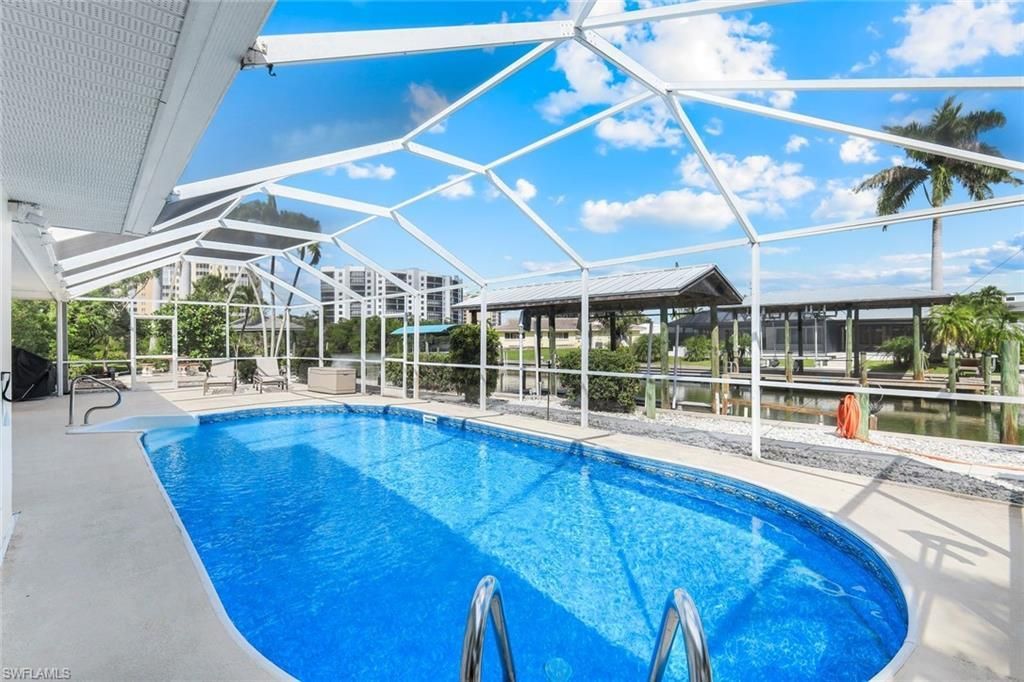 8552 Lagoon Rd, Fort Myers Beach, FL 33931 Photo