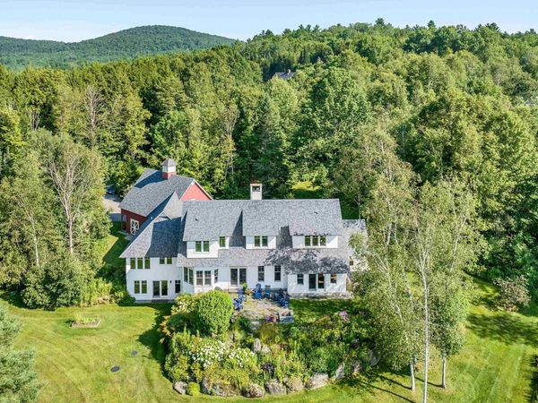 111 High Birches Road, Waterbury, VT 05676