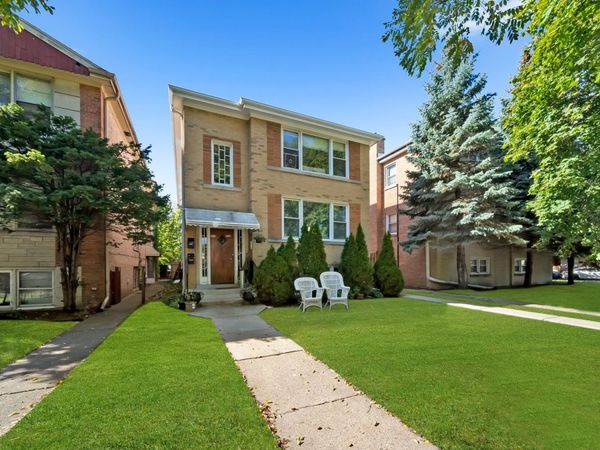 704 Florence Avenue, Evanston, IL 60202