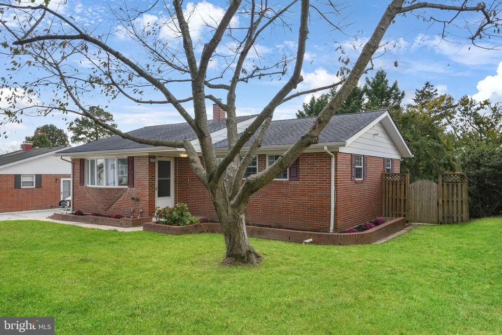 9641 Dundawan Road, Baltimore, MD 21236 Main Photo