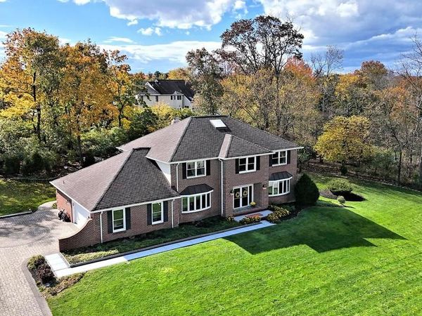 1501 VALLEY VIEW DRIVE, GWYNEDD VALLEY, PA 19437