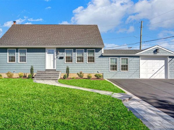2 Rose Drive, Massapequa, NY 11758