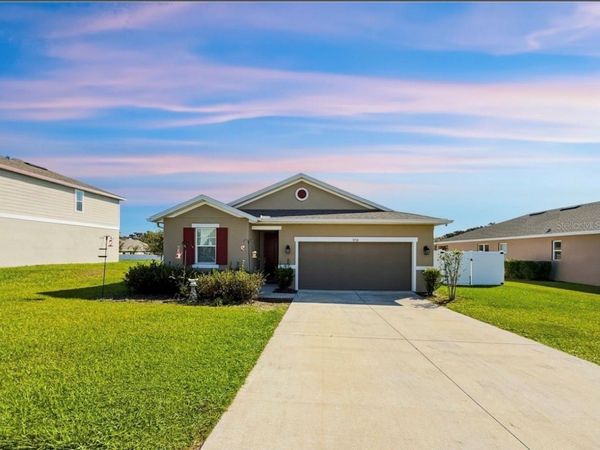 31724 BROADWATER AVENUE, LEESBURG, FL 34748