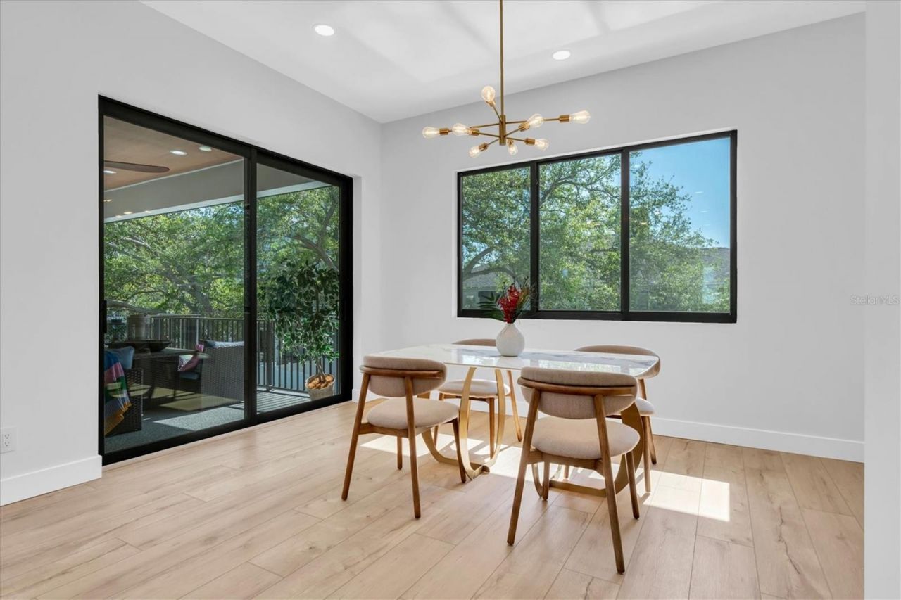 5964 Bayview Circle S, Gulfport, FL 33707 Photo