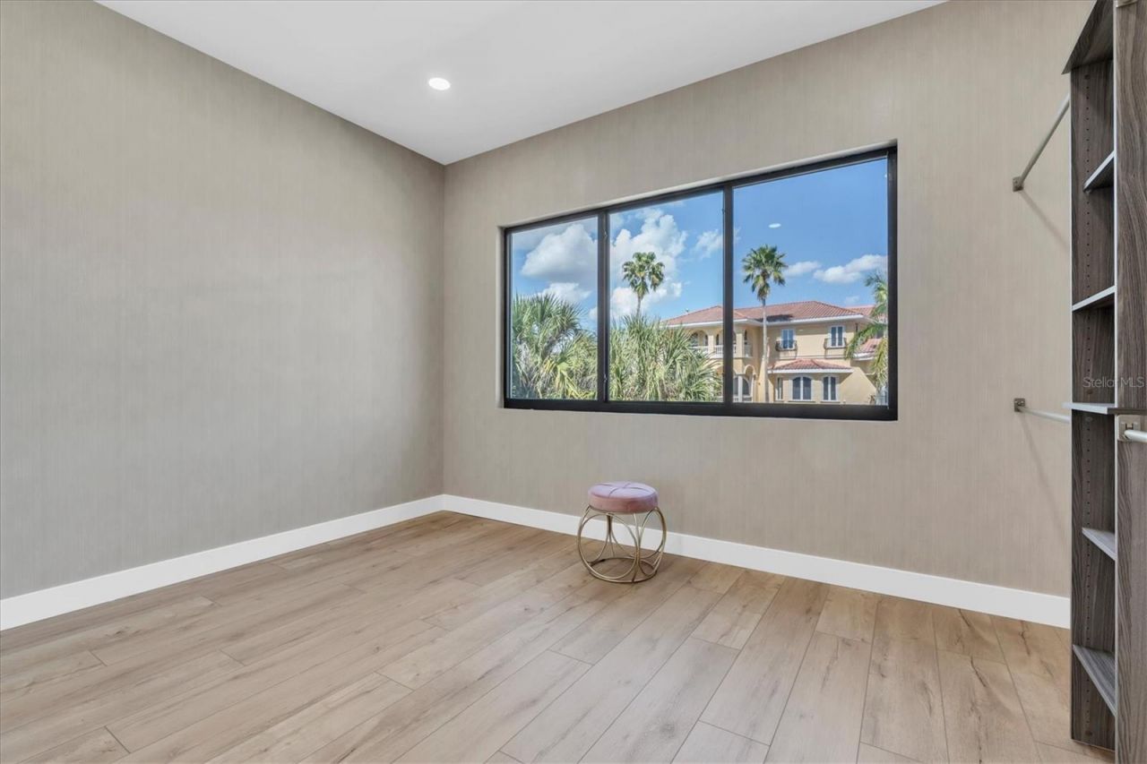 5964 Bayview Circle S, Gulfport, FL 33707 Photo