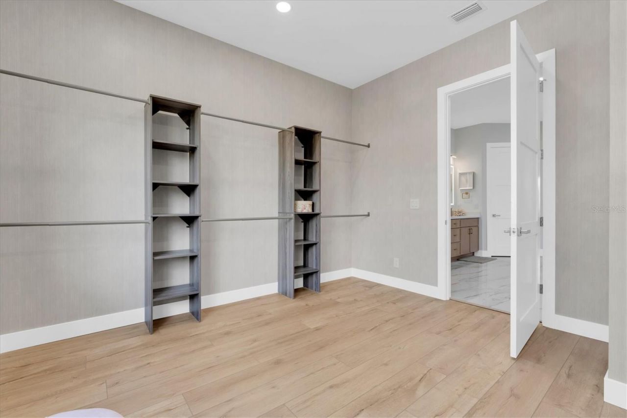 5964 Bayview Circle S, Gulfport, FL 33707 Photo