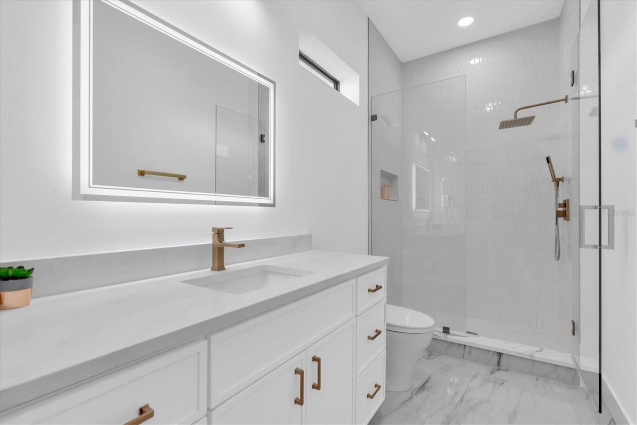 5964 Bayview Circle S, Gulfport, FL 33707 Photo