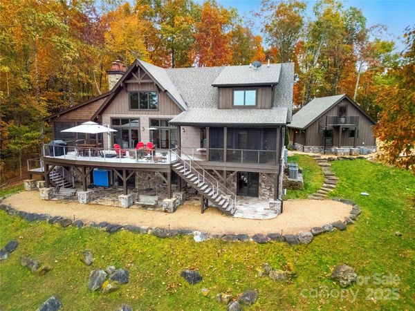 1291 Indian Camp Mountain Road, Rosman, NC 28772