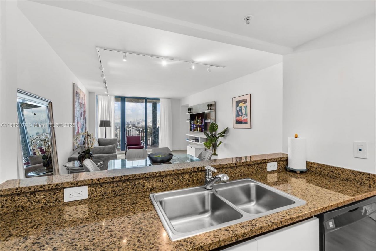 1500 Ocean Dr, Unit 1109, Miami Beach, FL 33139 Photo