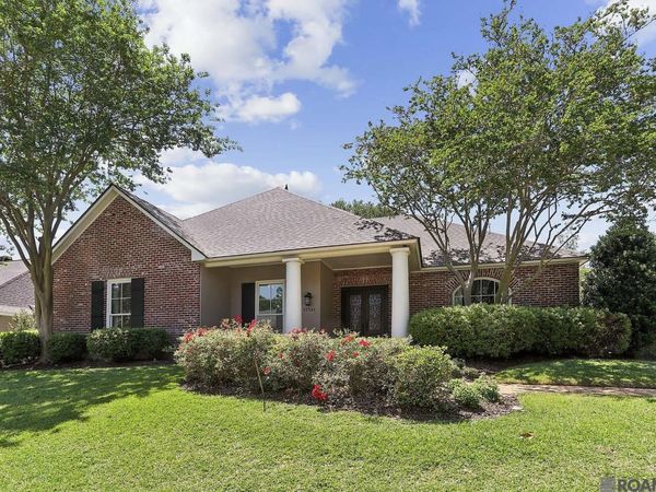 17541 Crossing Blvd, Baton Rouge, LA 70810