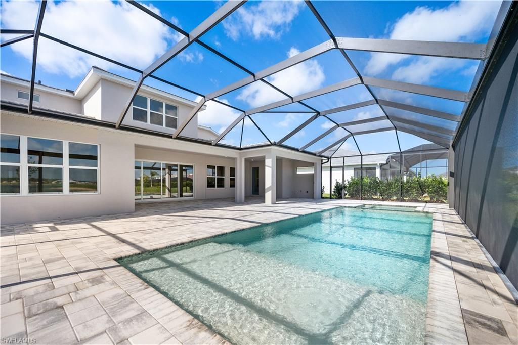 8762 Driftwood Dr, Naples, FL 34114 Photo