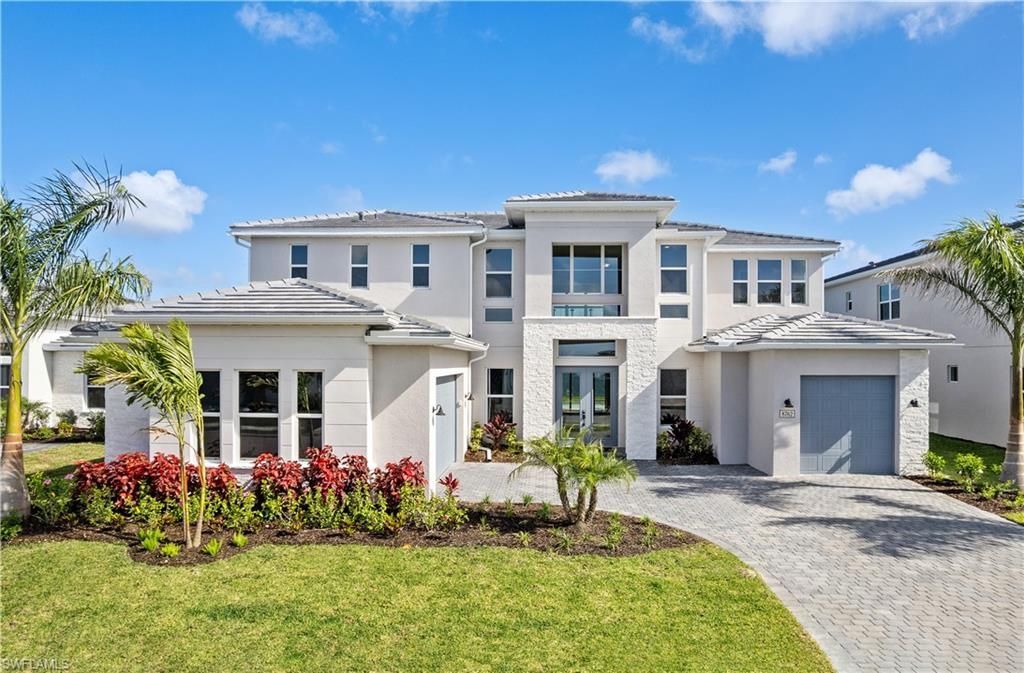 8762 Driftwood Dr, Naples, FL 34114 Photo