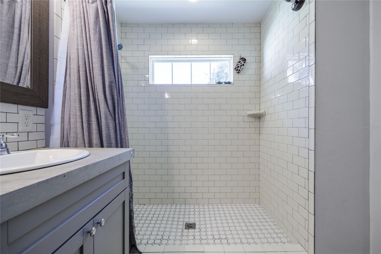 1117 NW 51st Terrace, Gainesville, FL 32605 Photo