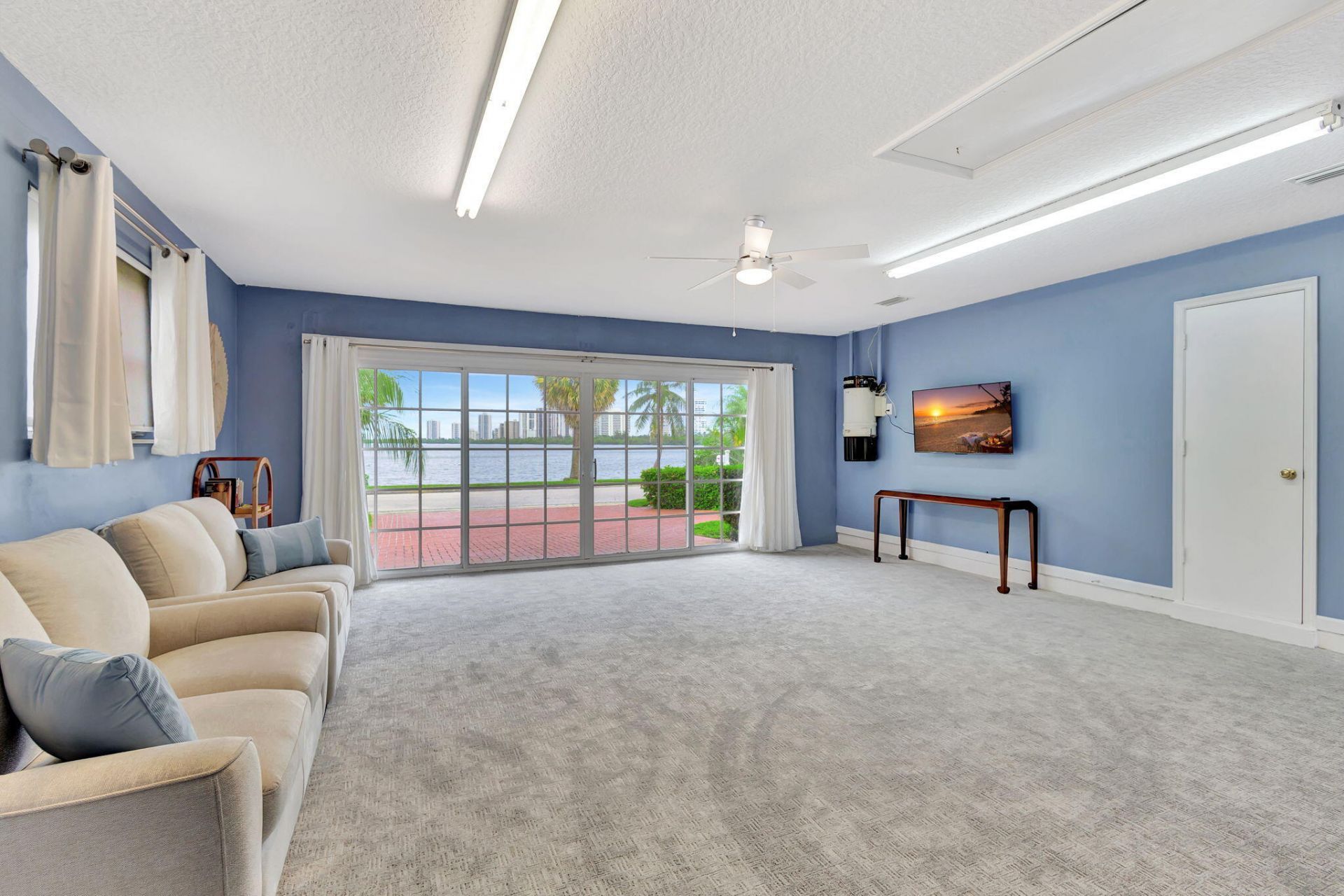 1141 Pine Point Road, West Palm Beach, FL 33404 Photo