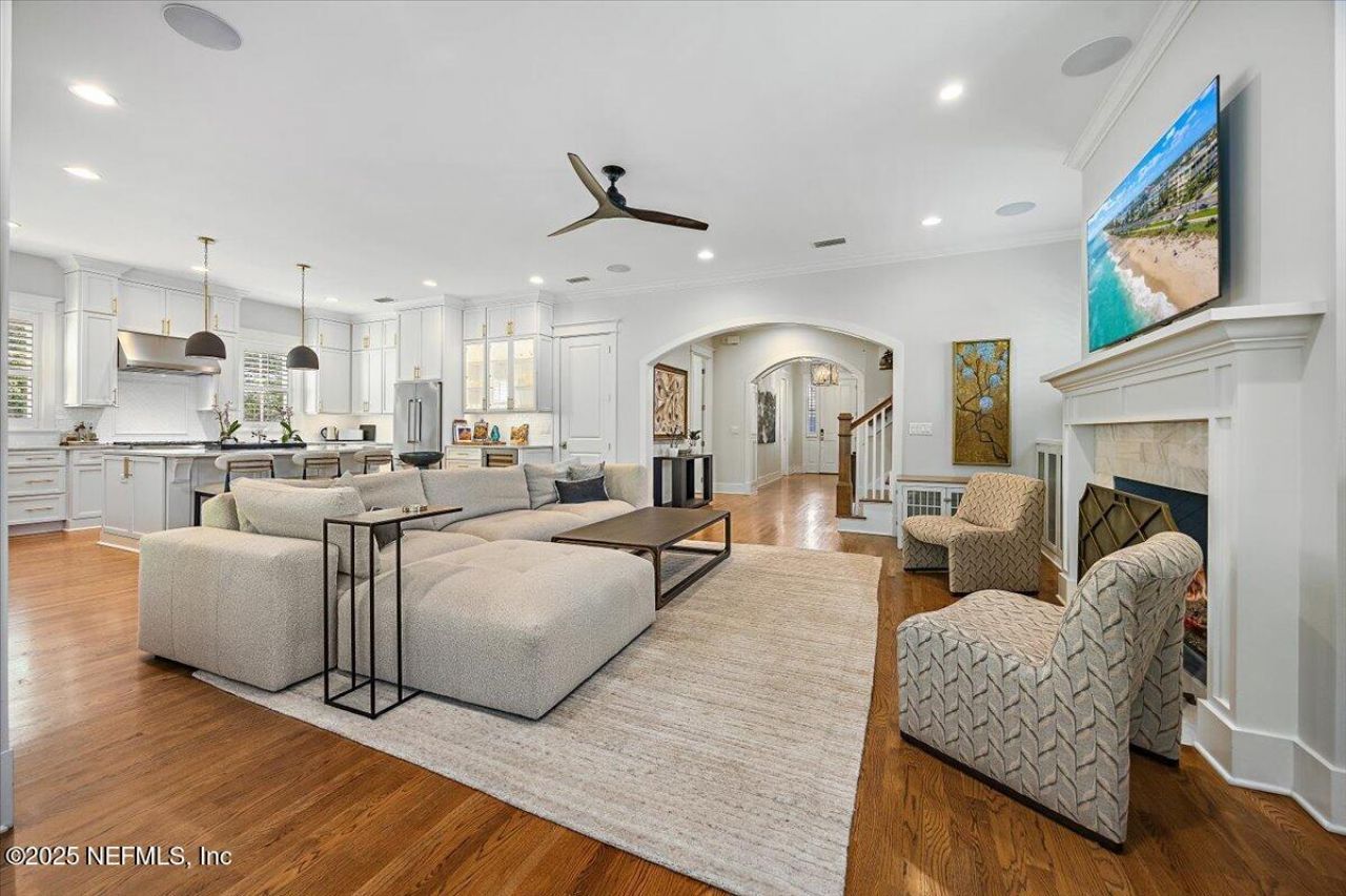 2743 Green Bay Lane, Jacksonville, FL 32207 Photo