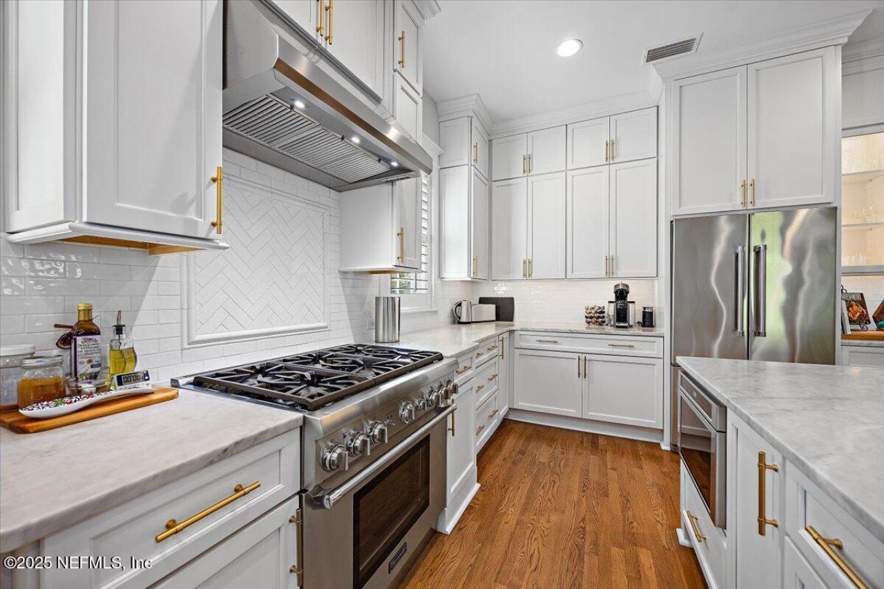 2743 Green Bay Lane, Jacksonville, FL 32207 Photo