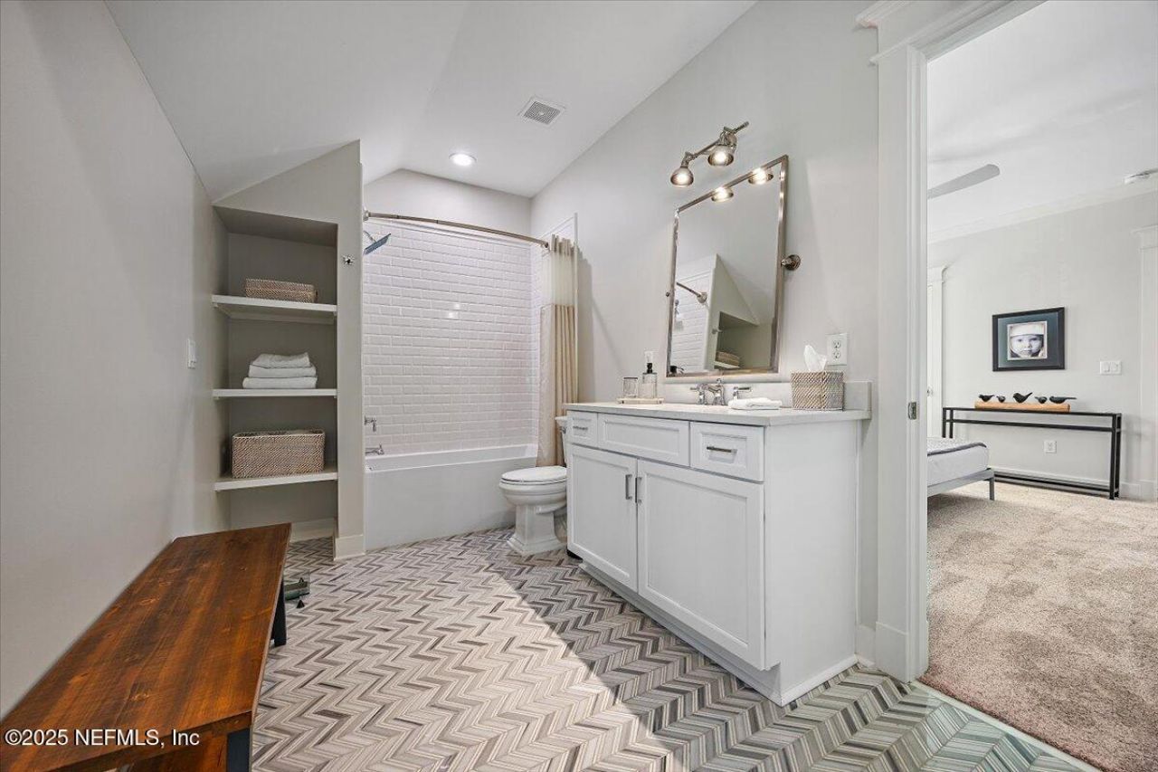 2743 Green Bay Lane, Jacksonville, FL 32207 Photo