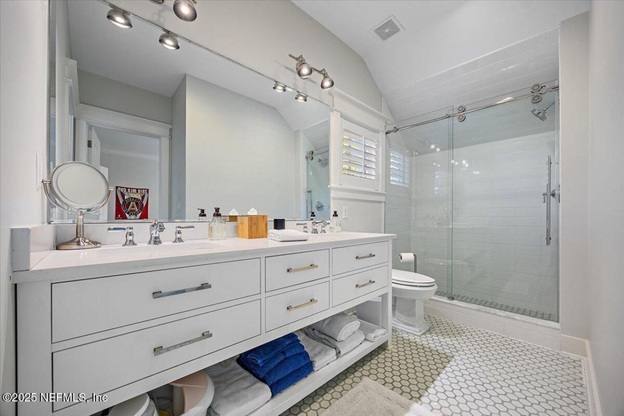 2743 Green Bay Lane, Jacksonville, FL 32207 Photo