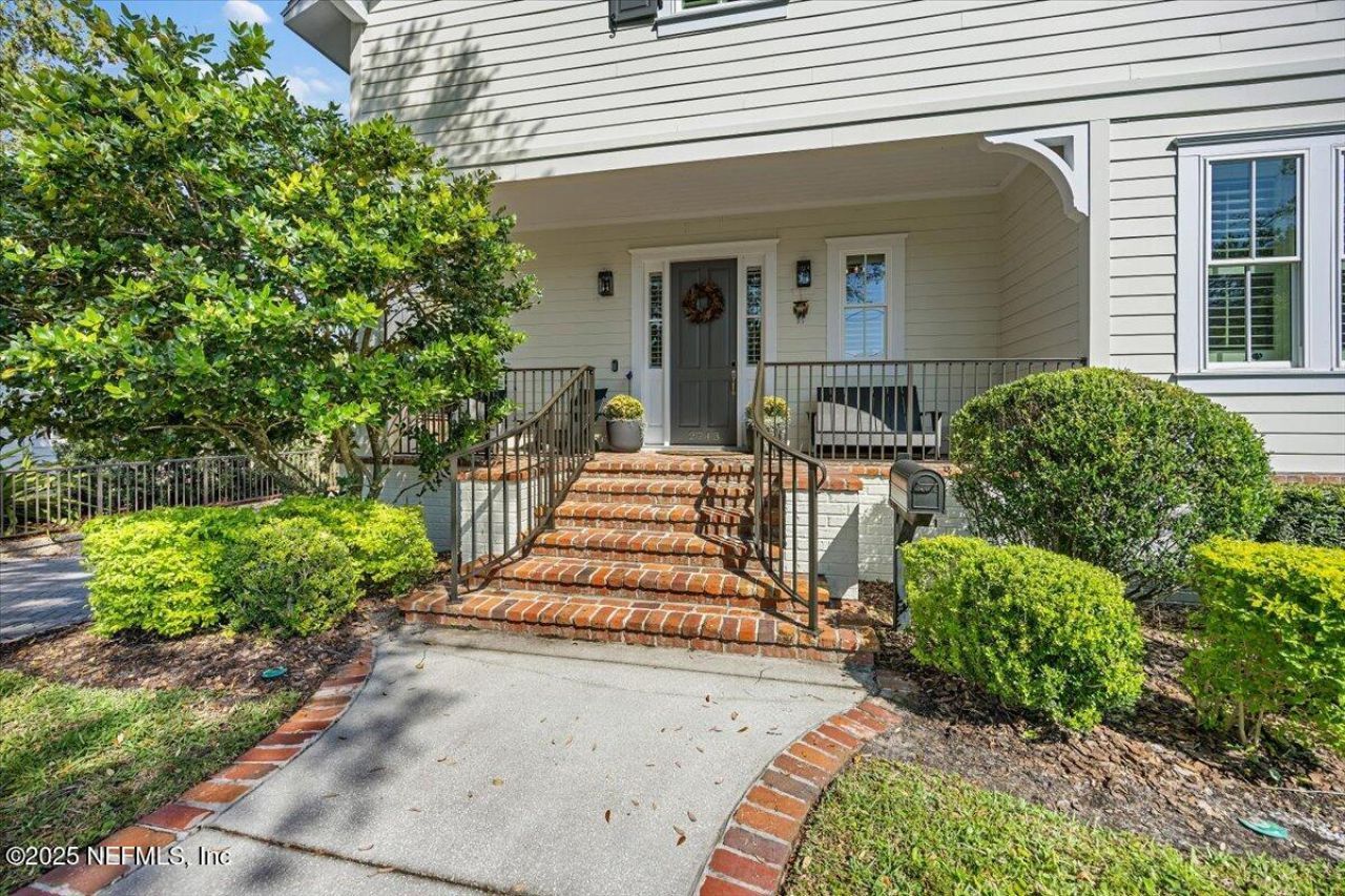 2743 Green Bay Lane, Jacksonville, FL 32207 Photo