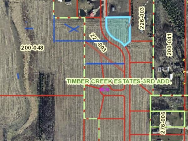 21250 Woodridge Lane, Shell Rock, IA 50670