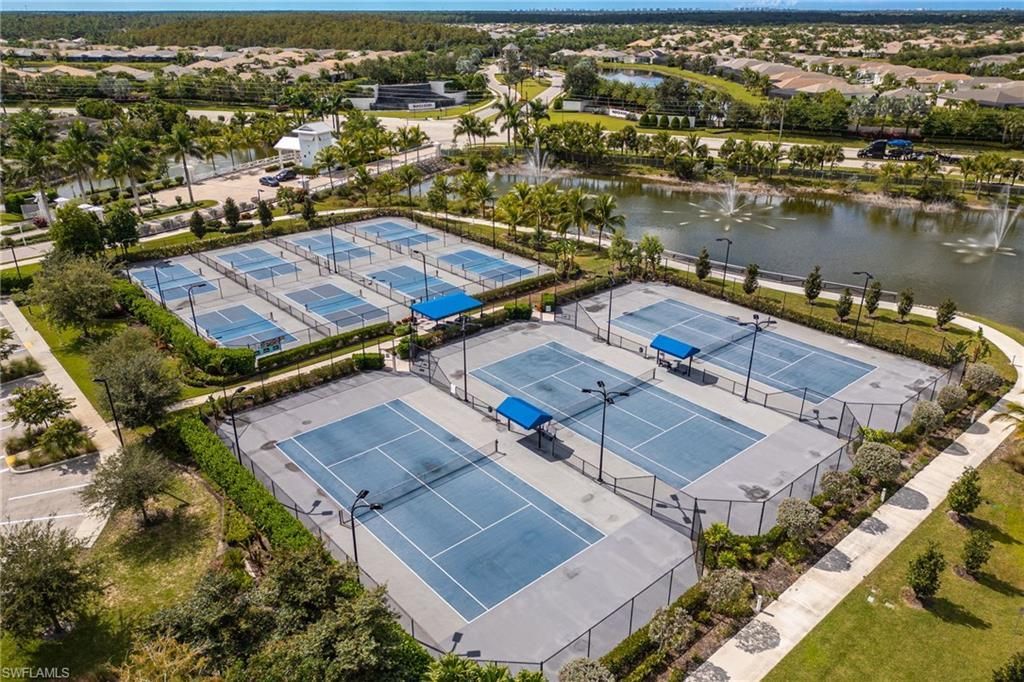 16697 Seasons Coast Dr, Bonita Springs, FL 34135 Photo