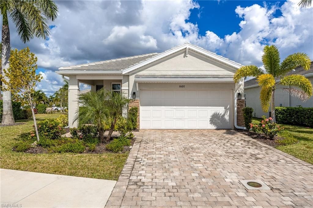 16697 Seasons Coast Dr, Bonita Springs, FL 34135 Photo
