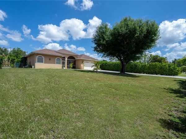 6817 Eagle ST, FORT MYERS, FL 33966