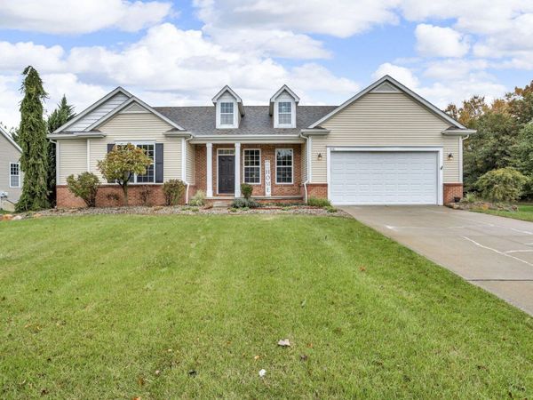 4116 Mulberry Circle, Jackson, MI 49201