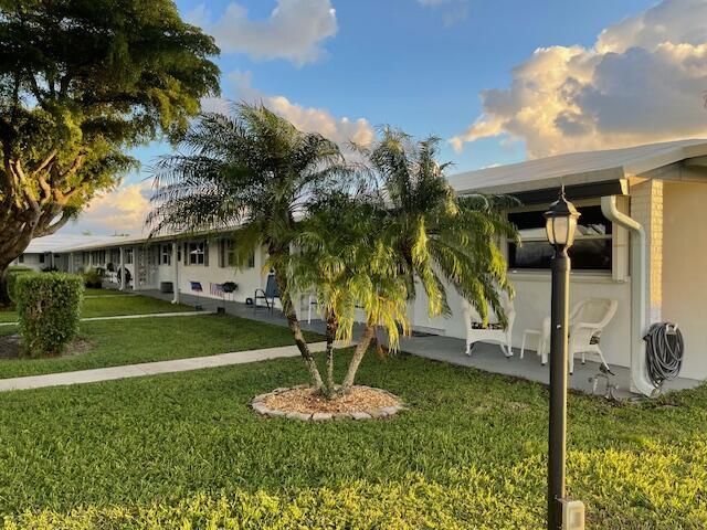 100 Leisure Lake Circle, Unit 109, Boynton Beach, FL 33426 Photo