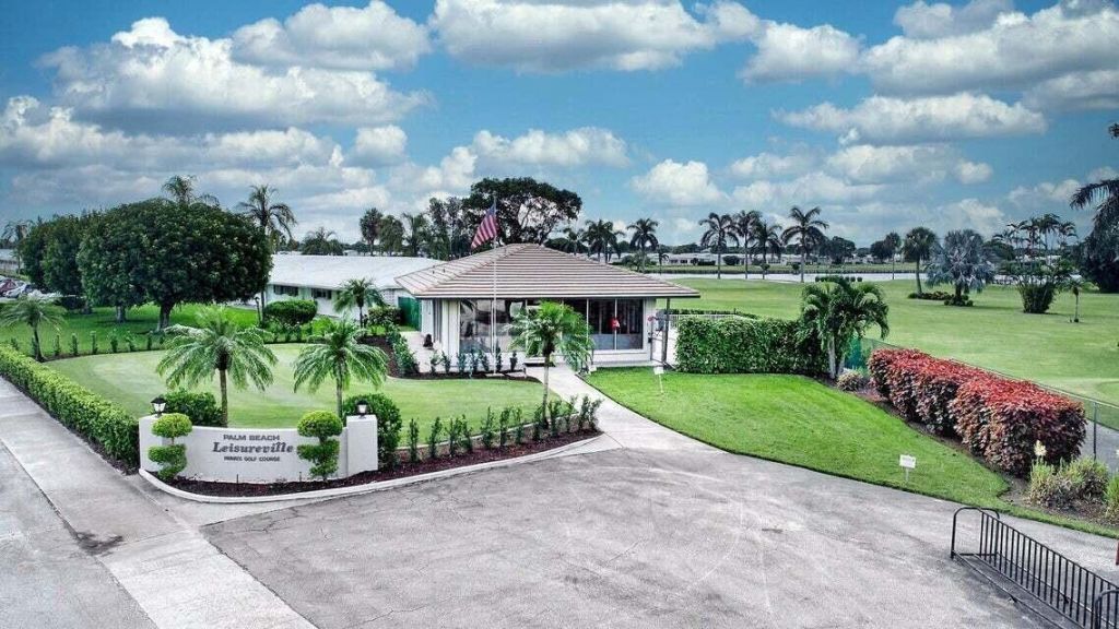 100 Leisure Lake Circle, Unit 109, Boynton Beach, FL 33426 Photo