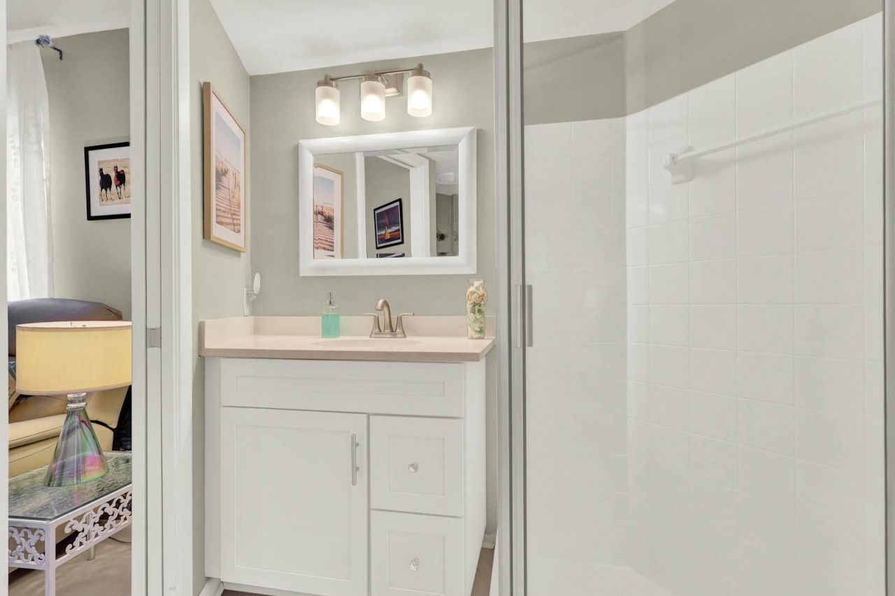 2069 NE Collins Circle, Unit 7-50, Jensen Beach, FL 34957 Photo