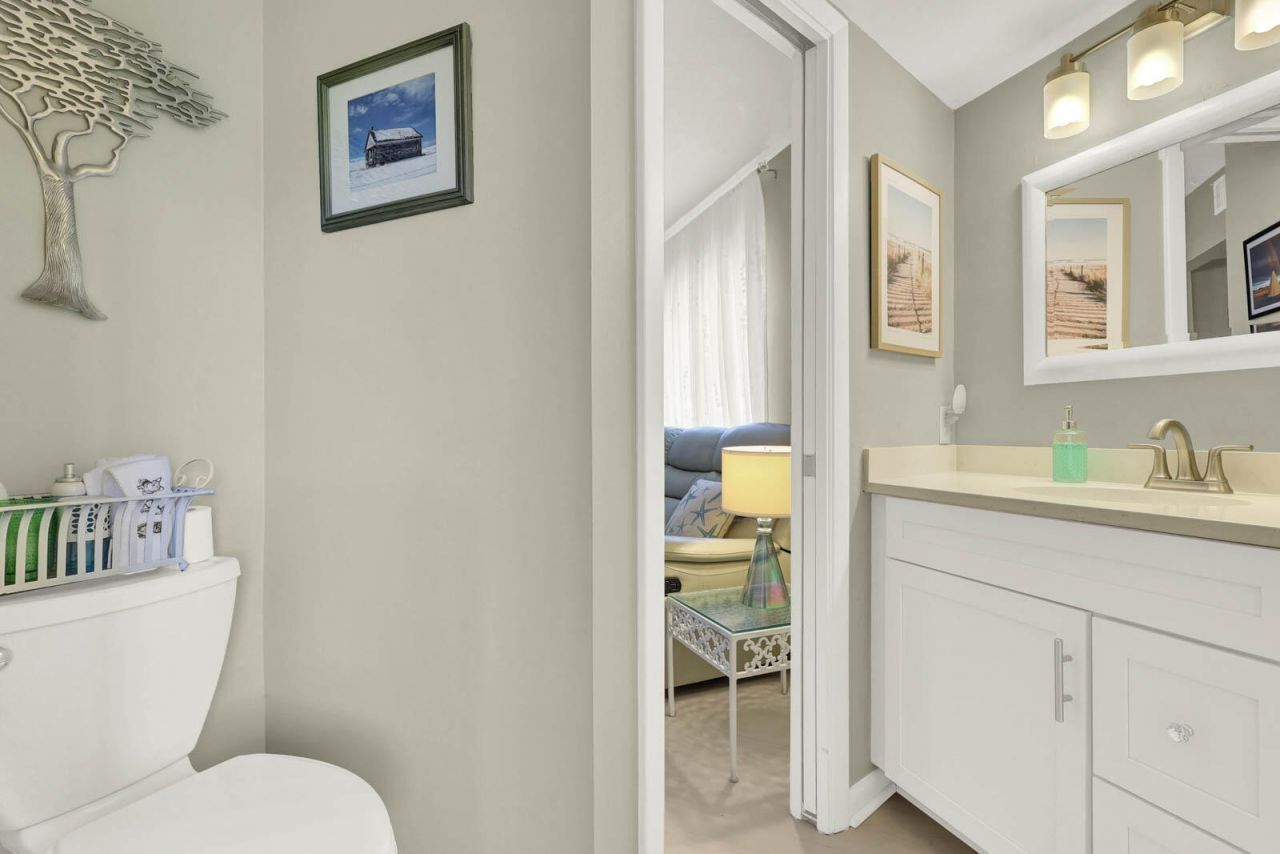 2069 NE Collins Circle, Unit 7-50, Jensen Beach, FL 34957 Photo