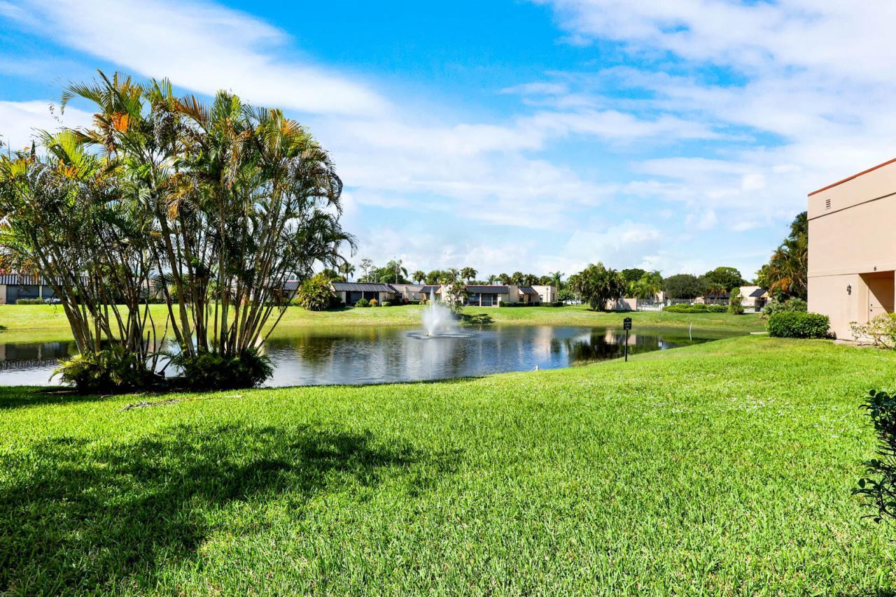 2069 NE Collins Circle, Unit 7-50, Jensen Beach, FL 34957 Photo