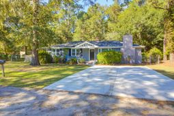 5724 Mineral Springs Road photo 4