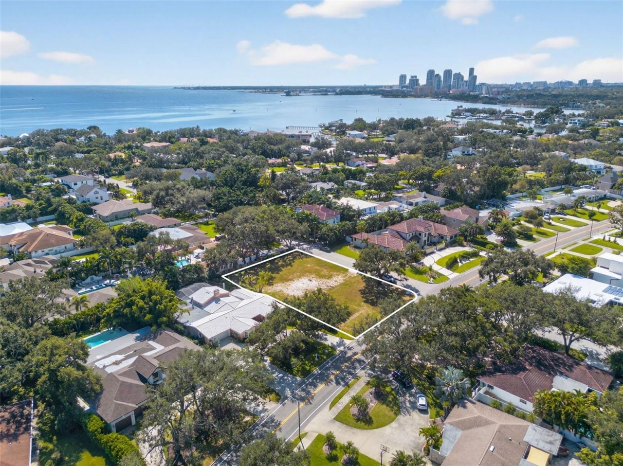 1101 Snell Isle Boulevard Ne, Saint Petersburg, FL 33704 Photo