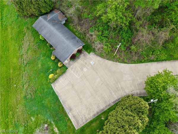 62770 Barnesville Hendryburg (State Route 800) Roa, Barnesville, OH 43713