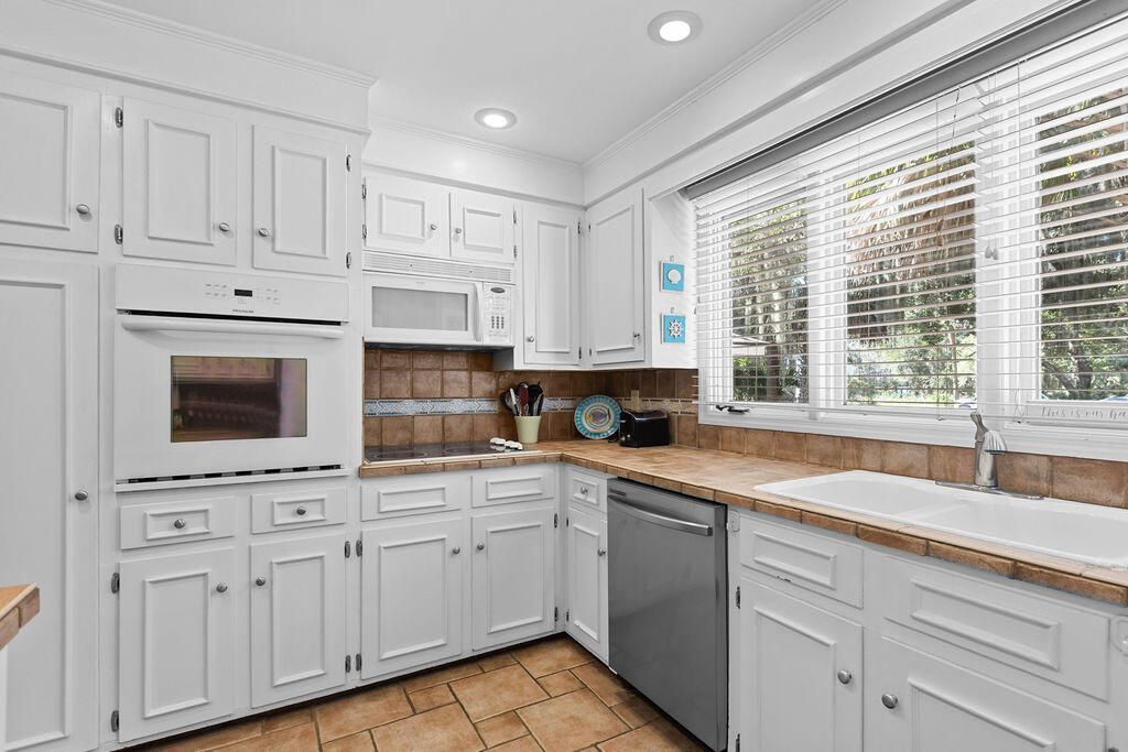 2631 Seabrook Island Road Photo 31
