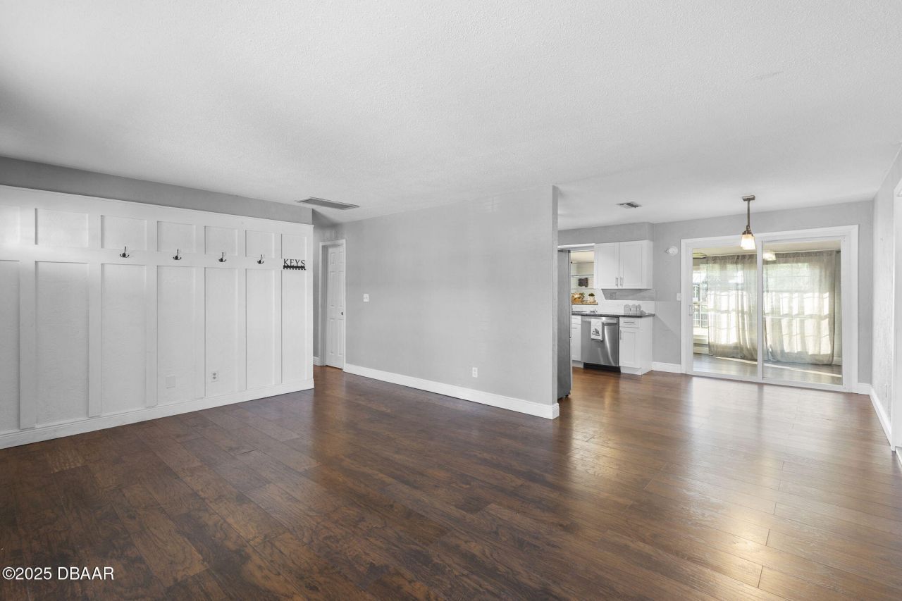 1617 Paradise Lane, Astor, FL 32102 Photo