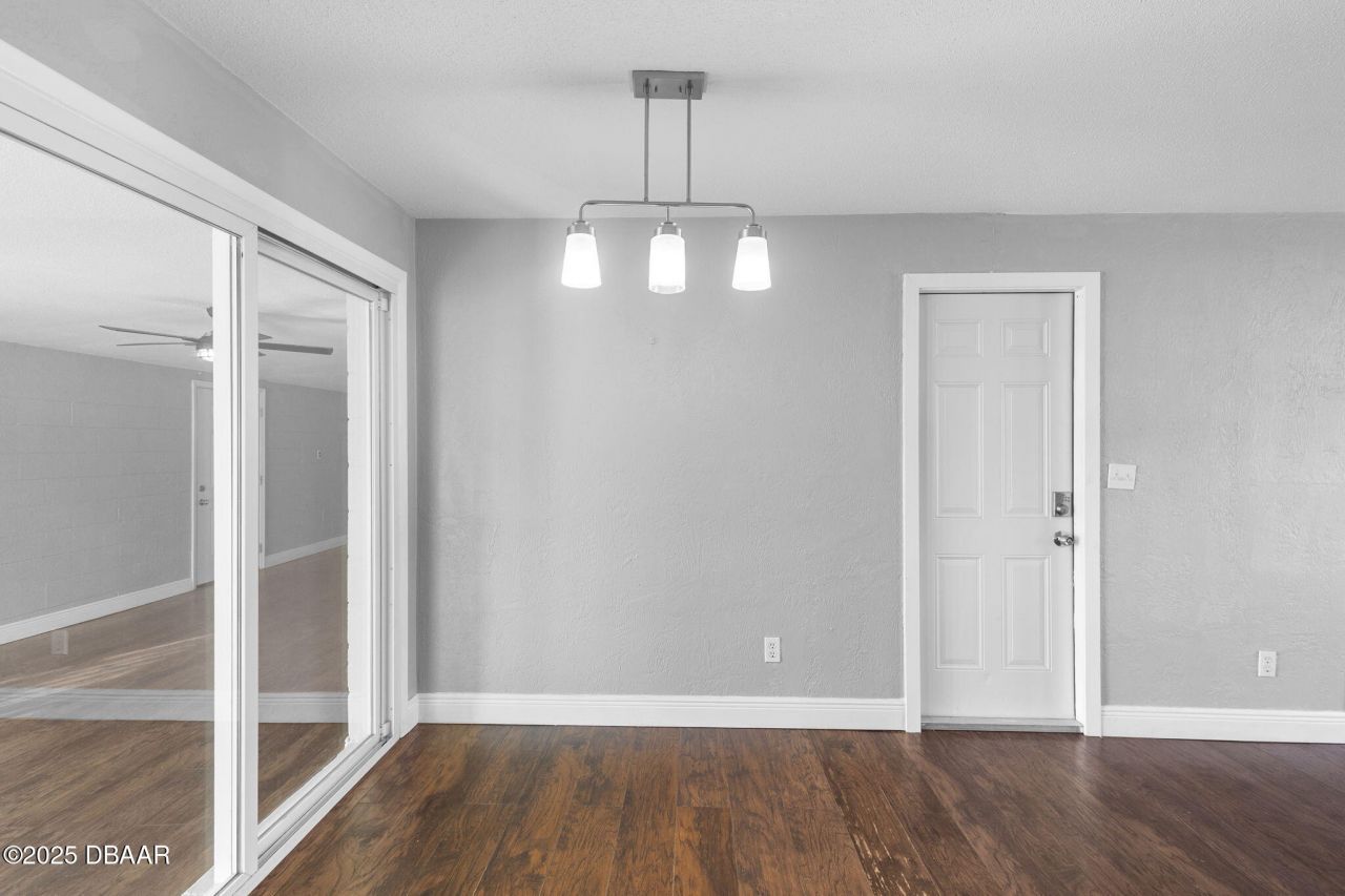 1617 Paradise Lane, Astor, FL 32102 Photo