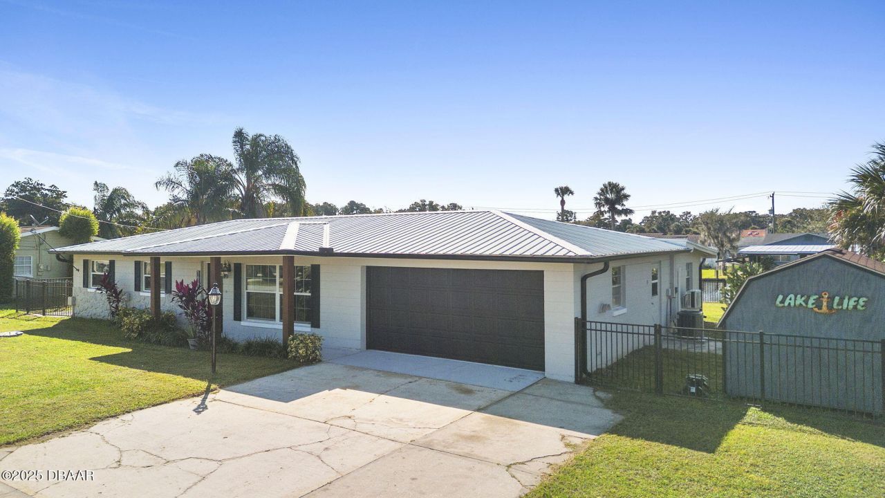 1617 Paradise Lane, Astor, FL 32102 Photo