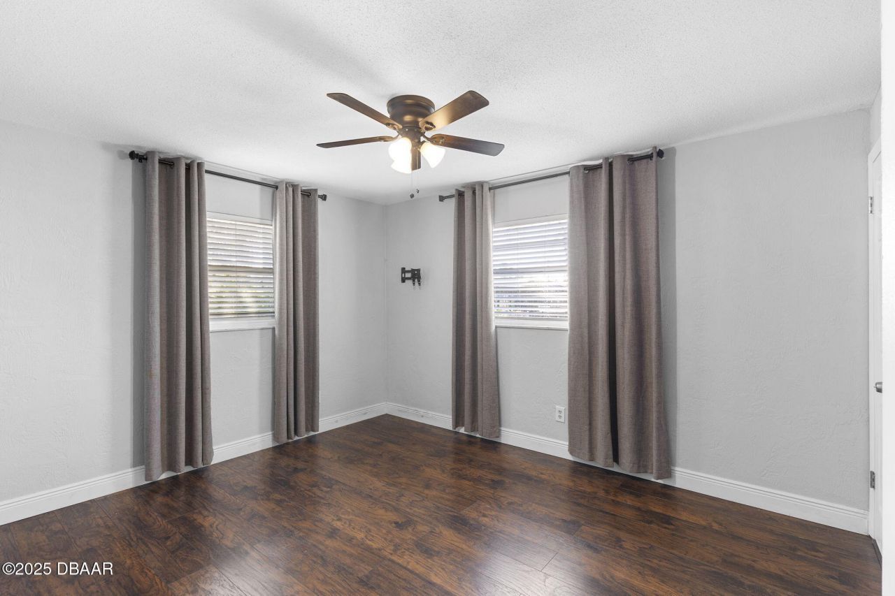 1617 Paradise Lane, Astor, FL 32102 Photo