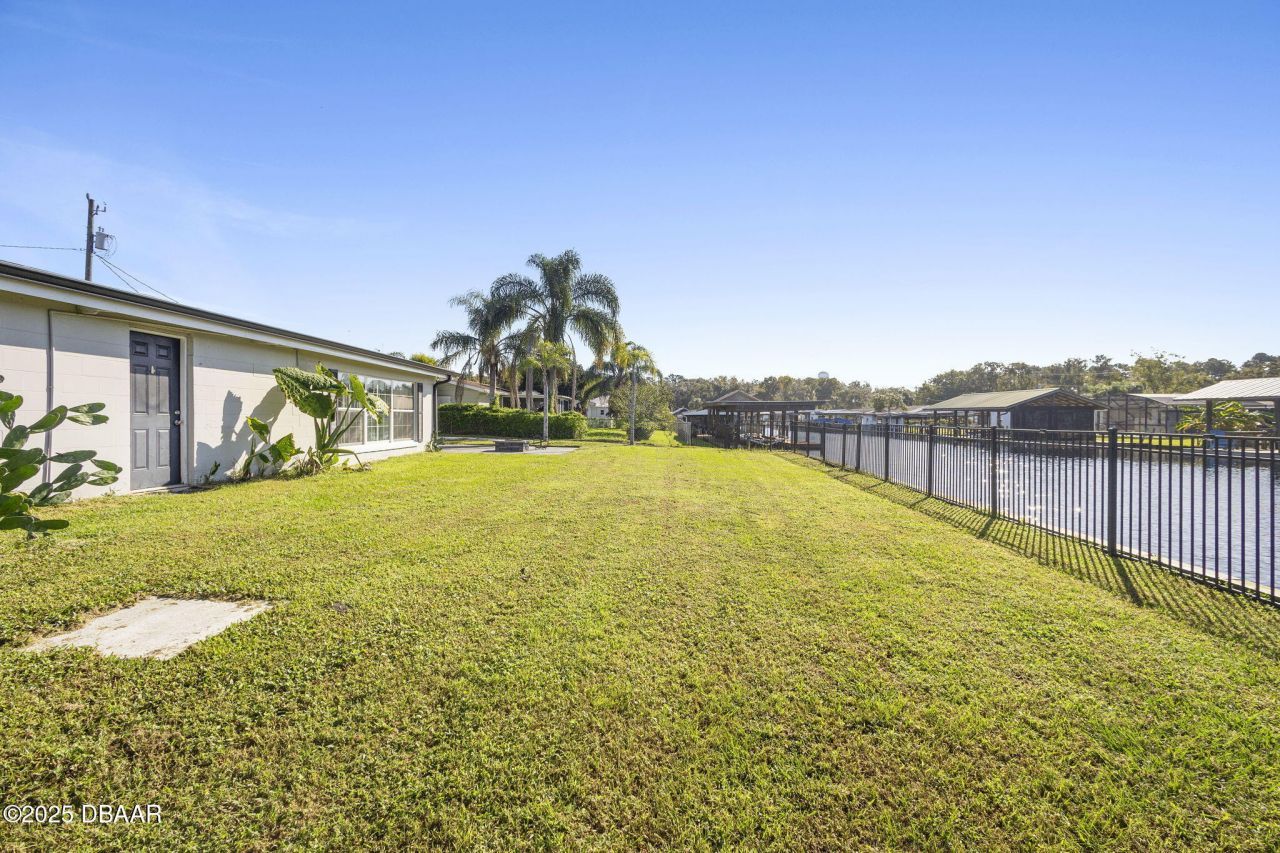 1617 Paradise Lane, Astor, FL 32102 Photo