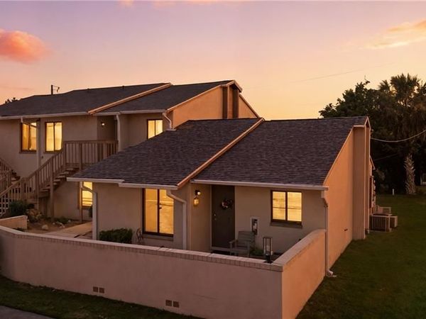 4616 SE 6TH AVE, Unit 104, CAPE CORAL, FL 33904