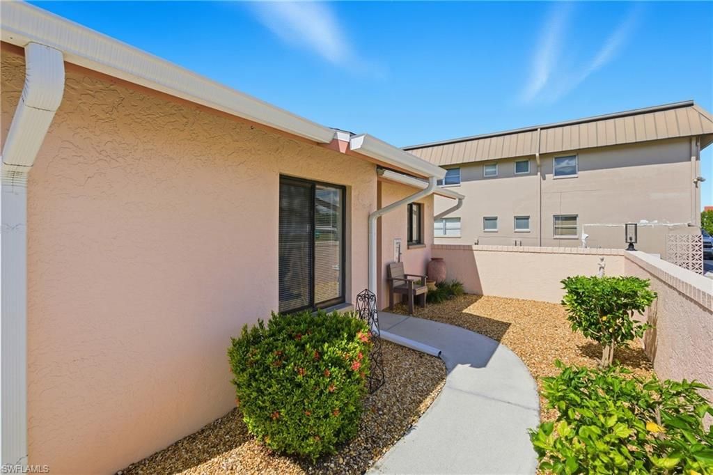 4616 SE 6th Ave, Unit 104, Cape Coral, FL 33904 Photo